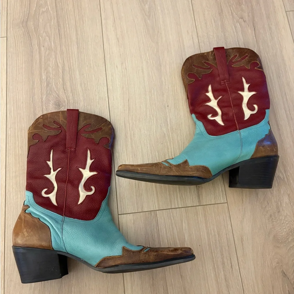 Matisse Red and Blue Western cowgirl Heeled Boots - Picture 8 of 10